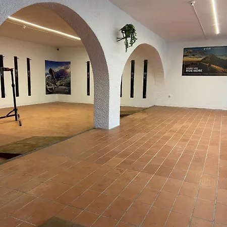 Ght Neptuno-tossa & Venus