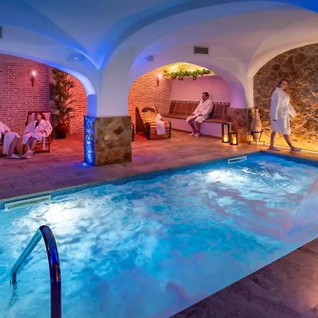Ght Neptuno-tossa & Venus Hotel 3*