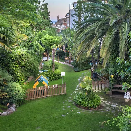 Ght Neptuno-tossa & Venus