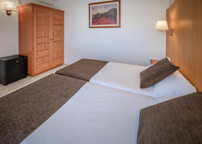 Ght Neptuno-tossa & Venus Hotel