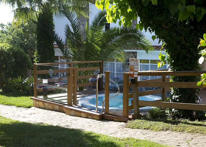 Ght Neptuno-tossa & Venus Tossa de Mar