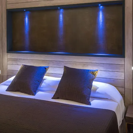 Ght Neptuno-tossa&venus Hotel 3*