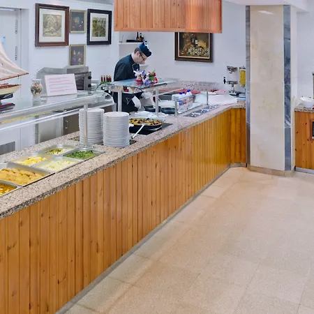 Ght Neptuno-tossa & Venus Otel