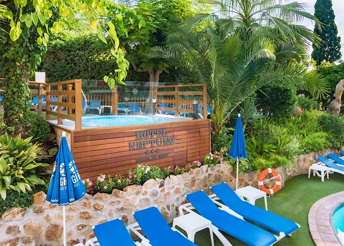 Ght Neptuno-tossa & Venus Tossa de Mar