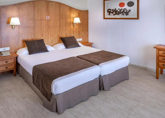 Ght Neptuno-tossa & Venus Szálloda Tossa de Mar