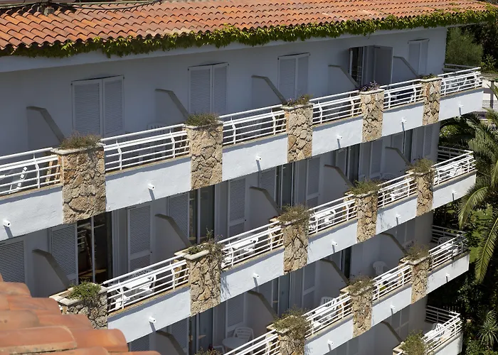 Ght Neptuno-tossa & Venus Tossa de Mar